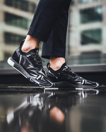 可以买啦! juice x nmd racer"黑荆棘"有点帅!